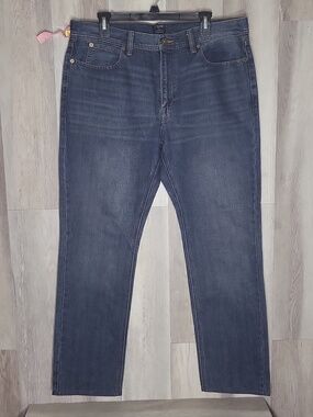 J Crew The Sutton Mens 35x32 Jeans Tailored Hemmed Premium Denim Straight Leg